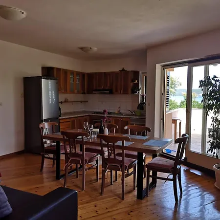 La Apartment Nevidane